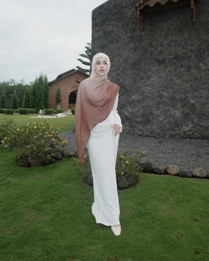 Instagaram.com/emyaghnia